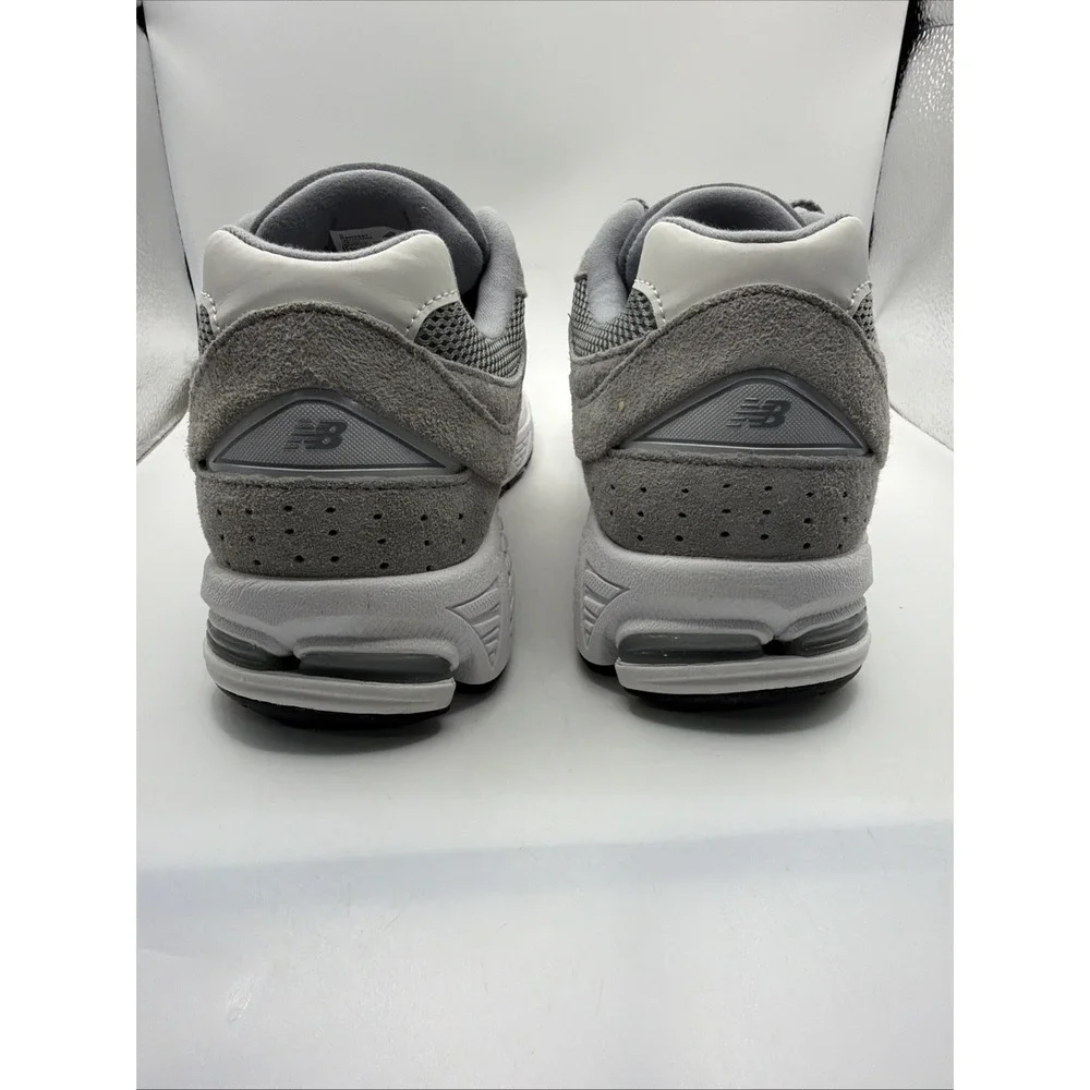 New Balance Classics M2002RST Grey Grey. Men's 9, Women's‎ 10.5. New In Box.